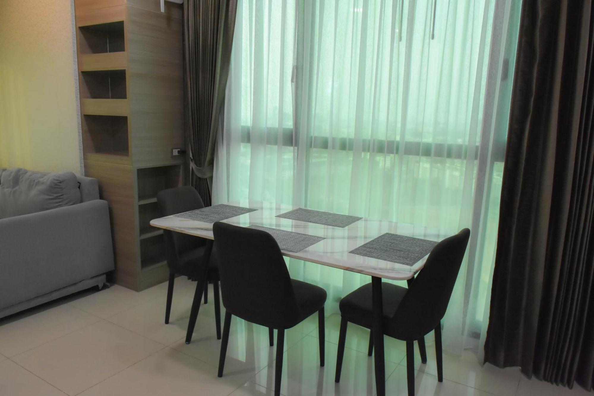 Dusit Grand Condo View Jomtien Beach Zimmer foto